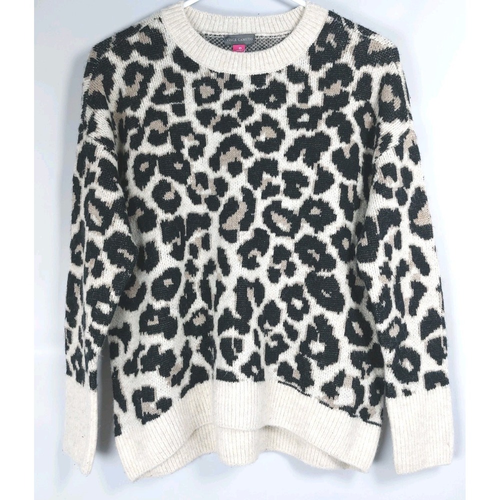 Vince‎ Camuto Animal Print Neutral Sweater Size XS Cabincore Oversized Comfy